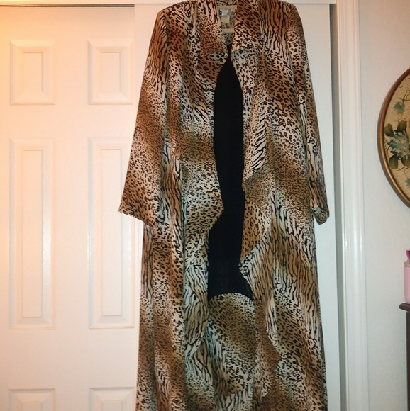 3 pc. Skirt, Shell and Duster - Picture 2 of 4